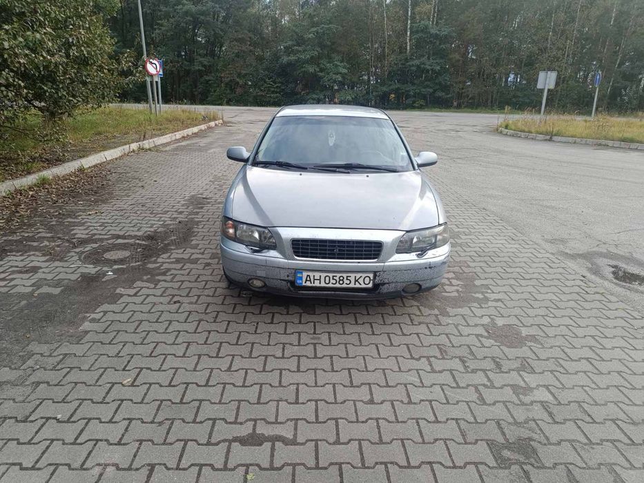 Продам Volvo S60 2.4