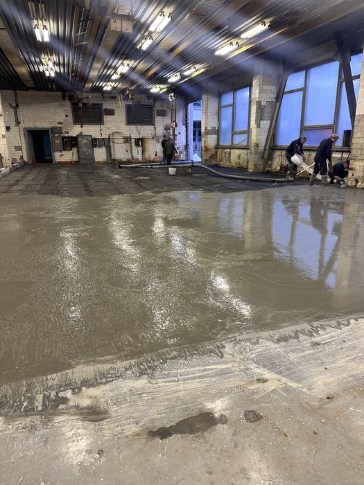 Промислові бетонні підлоги з топінгом