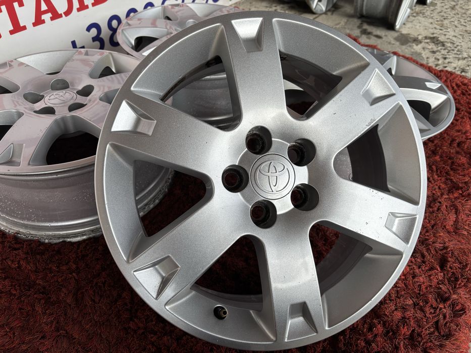 Original Toyota Avensis Corolla Prius R16 5x100