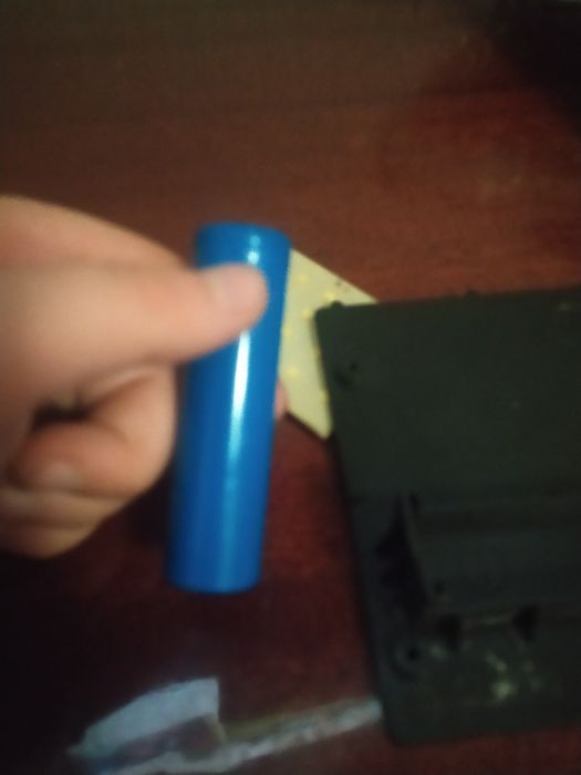 Фонарик на запчасти