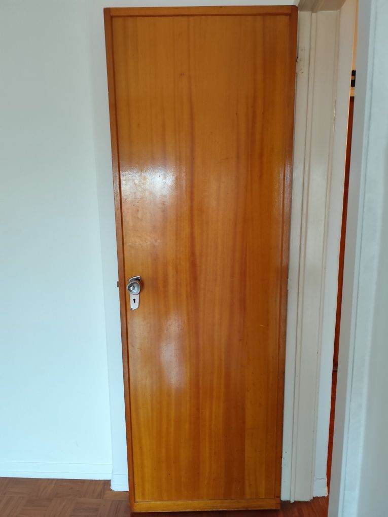 Portas interior de madeira