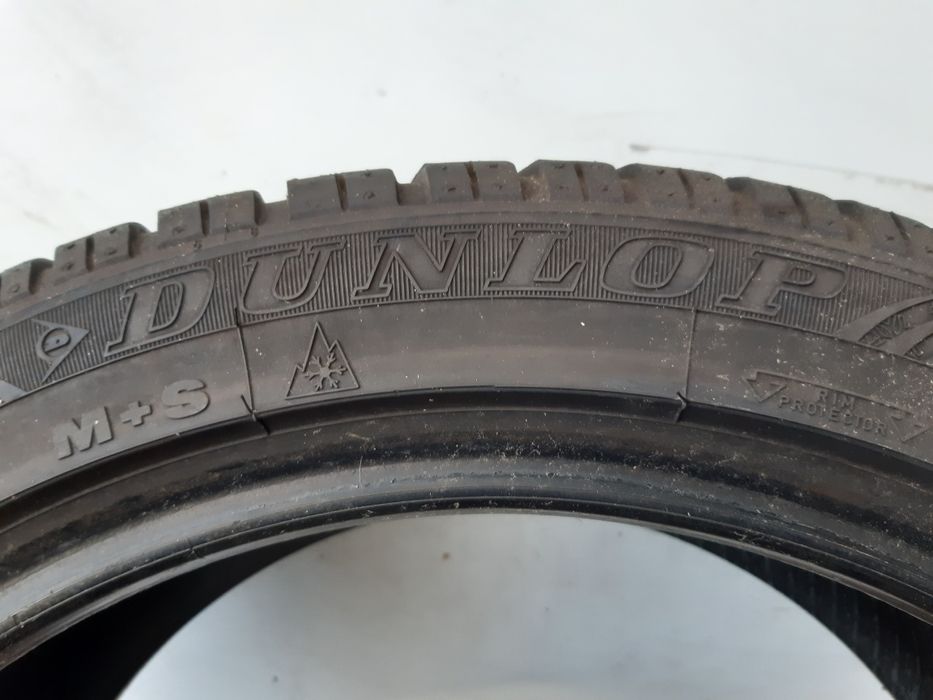 Zimowe 225/45R17 RSC Dunlop Montaż