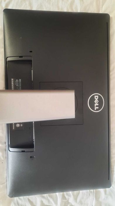 Монітор DELL P2314Ht