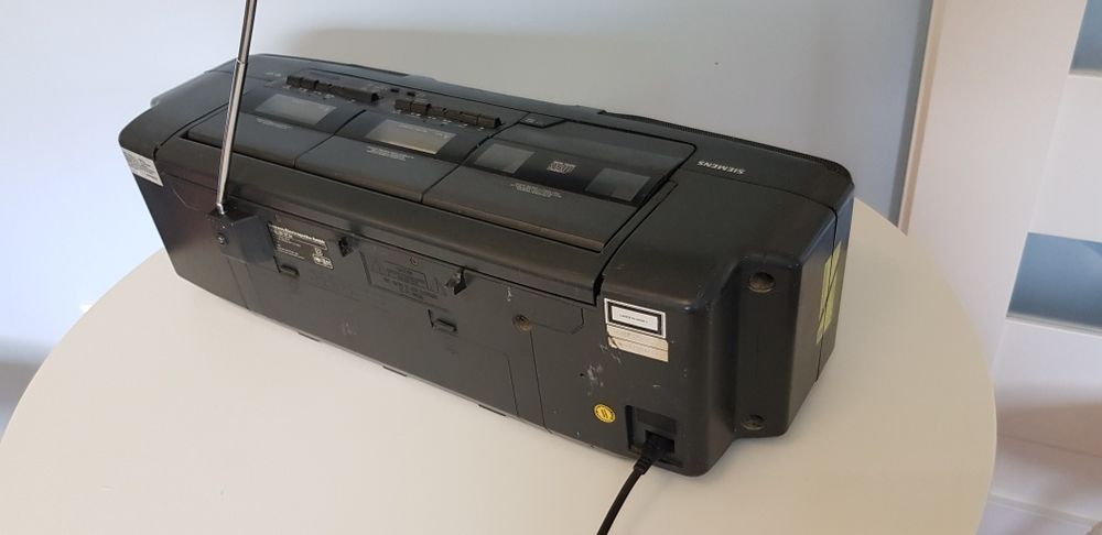 Radiomagnetofon z CD SIEMENS boombox