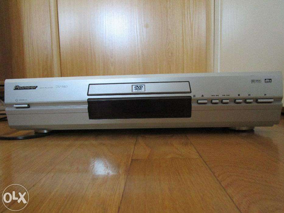 Pionner DV-340 DVD Player