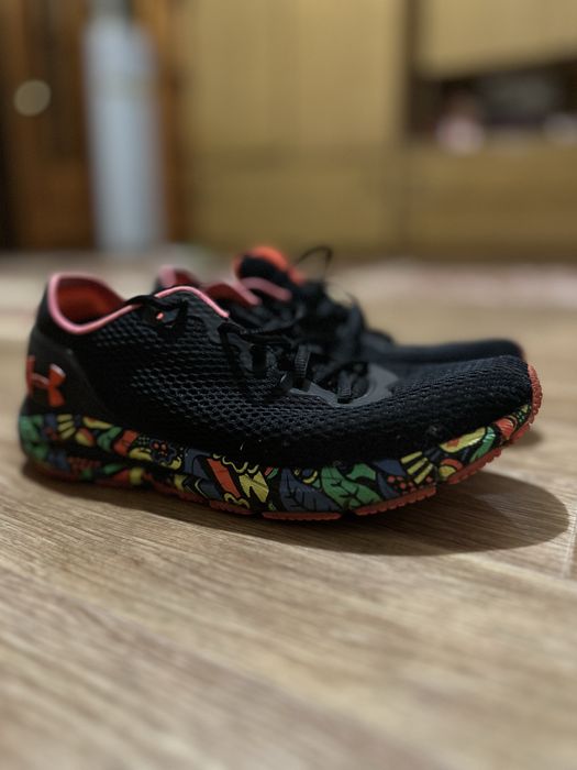 Under armour sonic 4