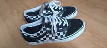 Tenis marca vans