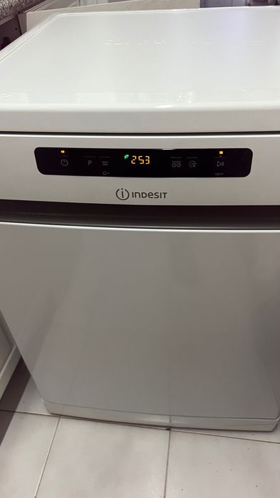 Máquina lavar loiça