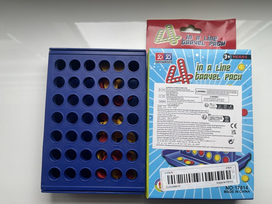 Дитяча інтелектуальна  гра для розвитку логіки і мислення «4 в ряд»