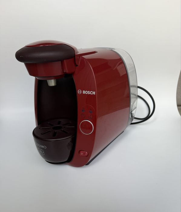 Кавоварка Bosh Tassimo
