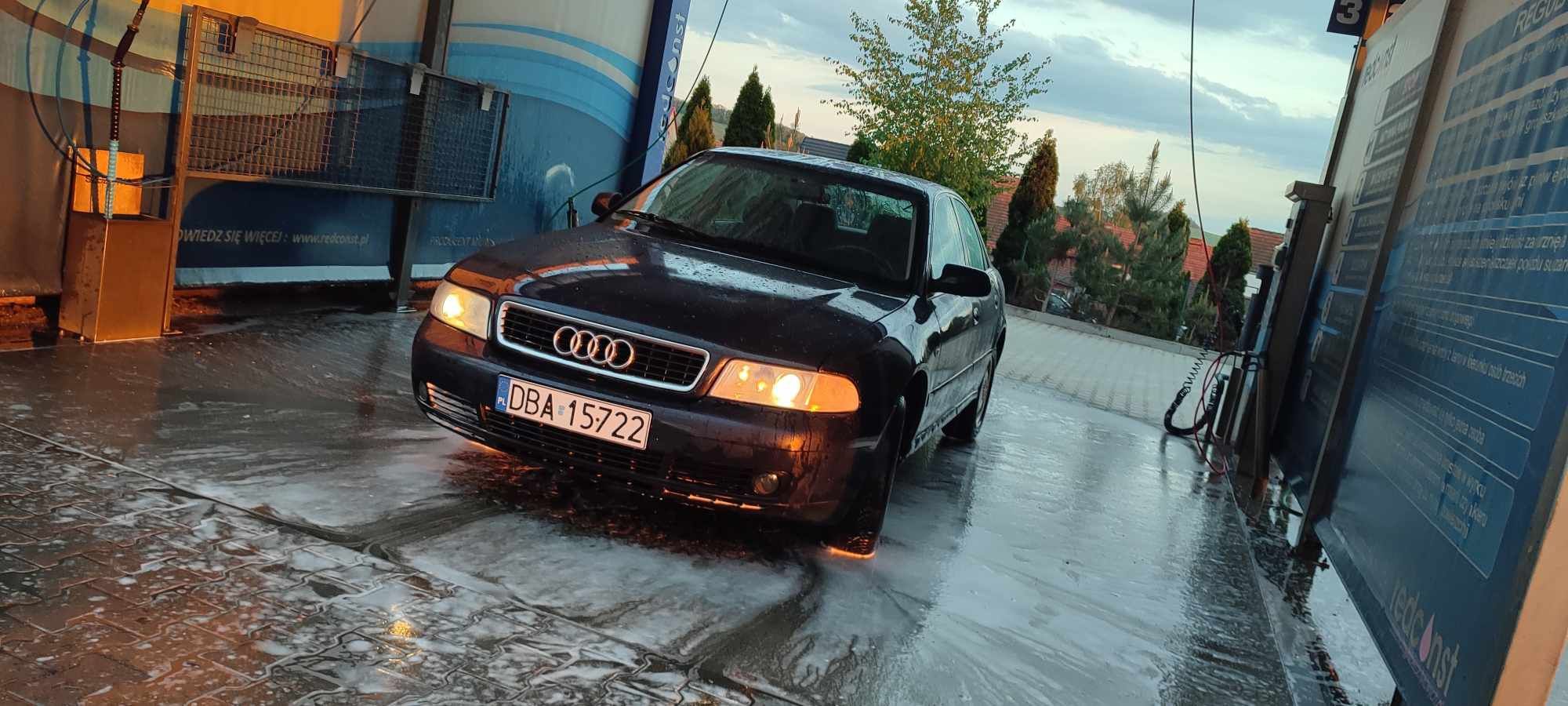 Audi a4b5 1.6 benzyna ładny stan