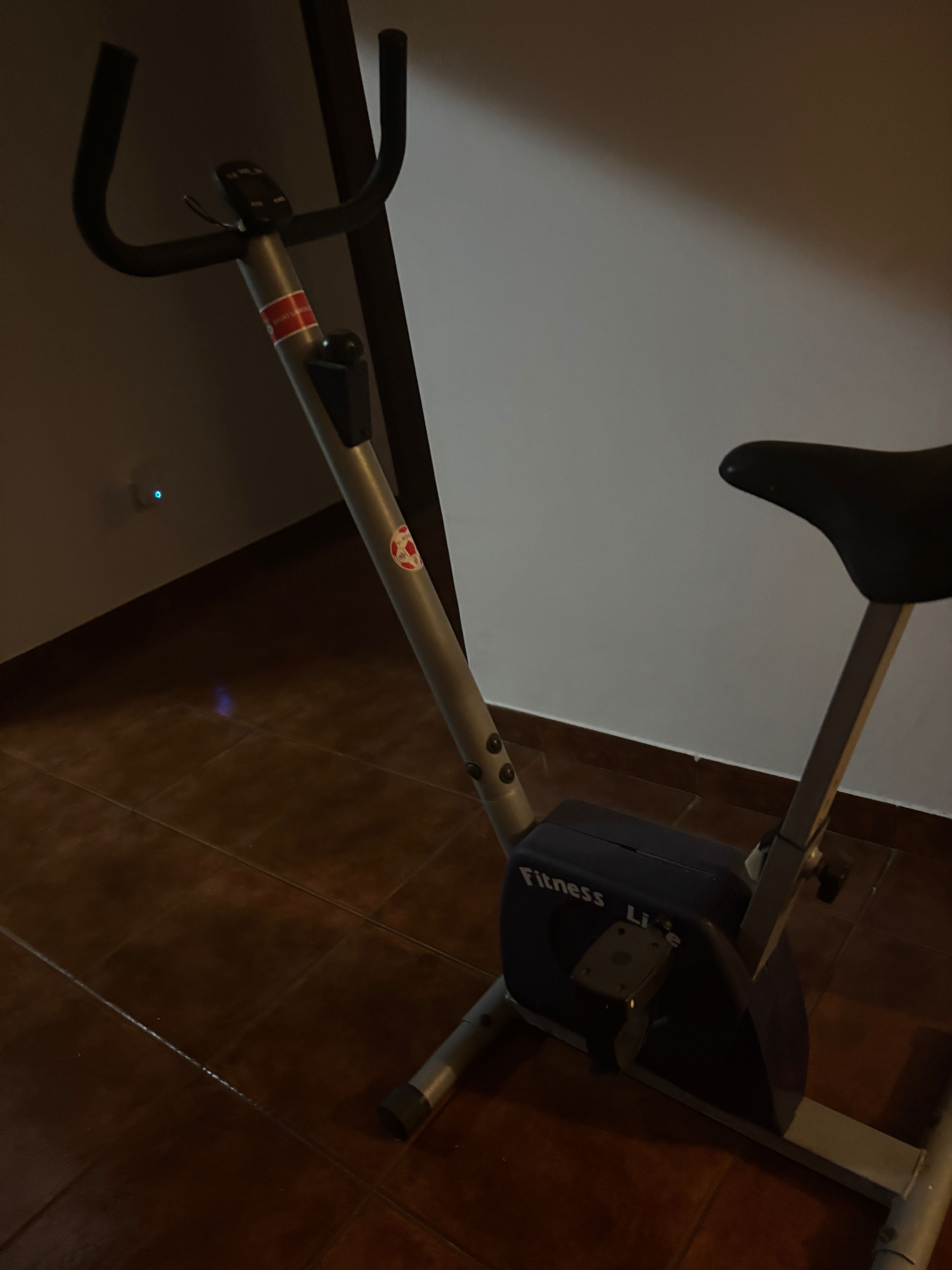 Bicicleta de exercício em casa