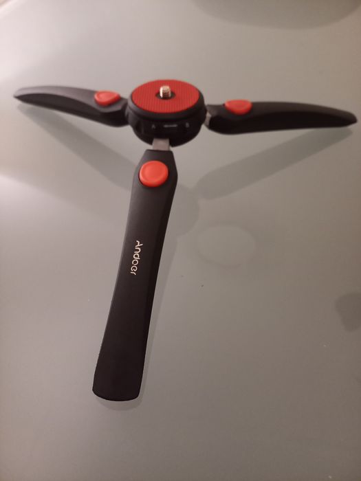 Tripé mini portátil
