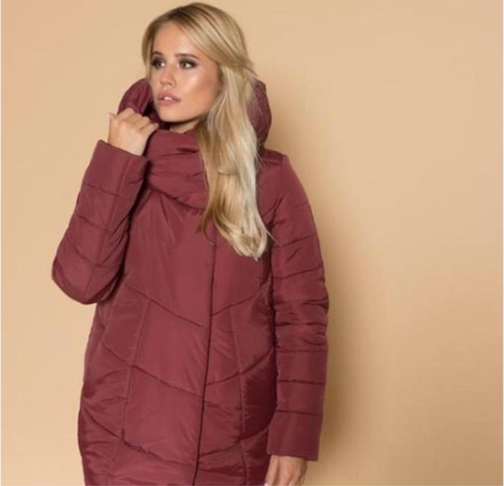 Пуховик осінній жіночий
