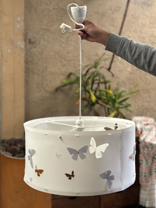 Candeeiro de teto de quarto