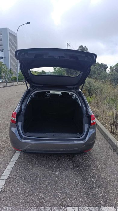 Peugeot 308 SW 130CV 2018