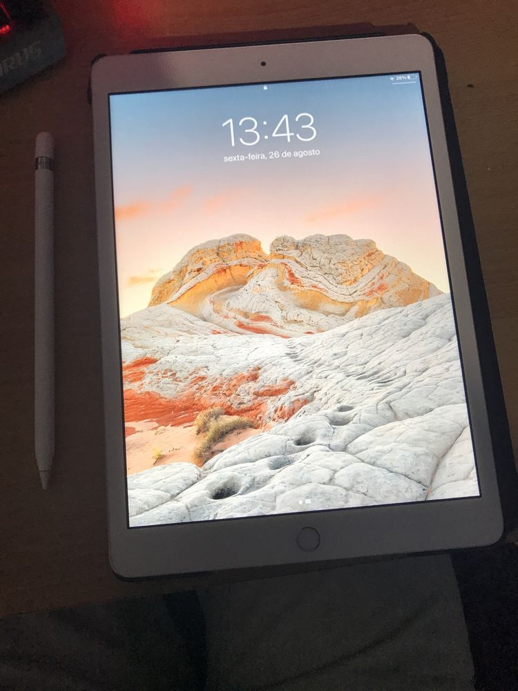 IPad 8.ª Geração 32gb wifi + Apple Pencil + Capa