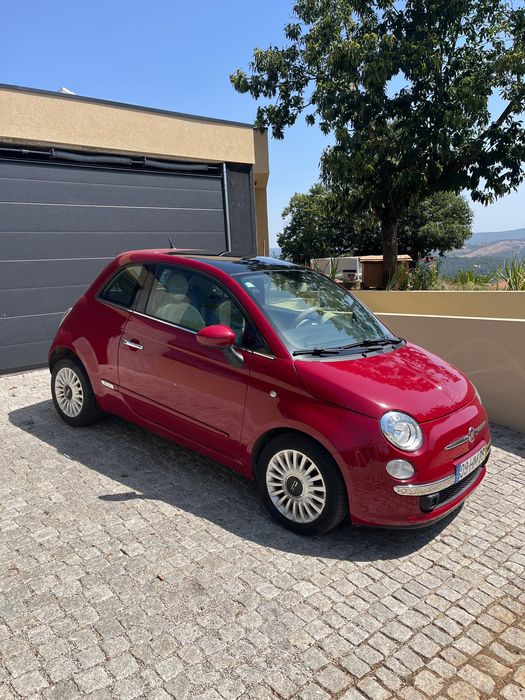Fiat 500 vermelho
