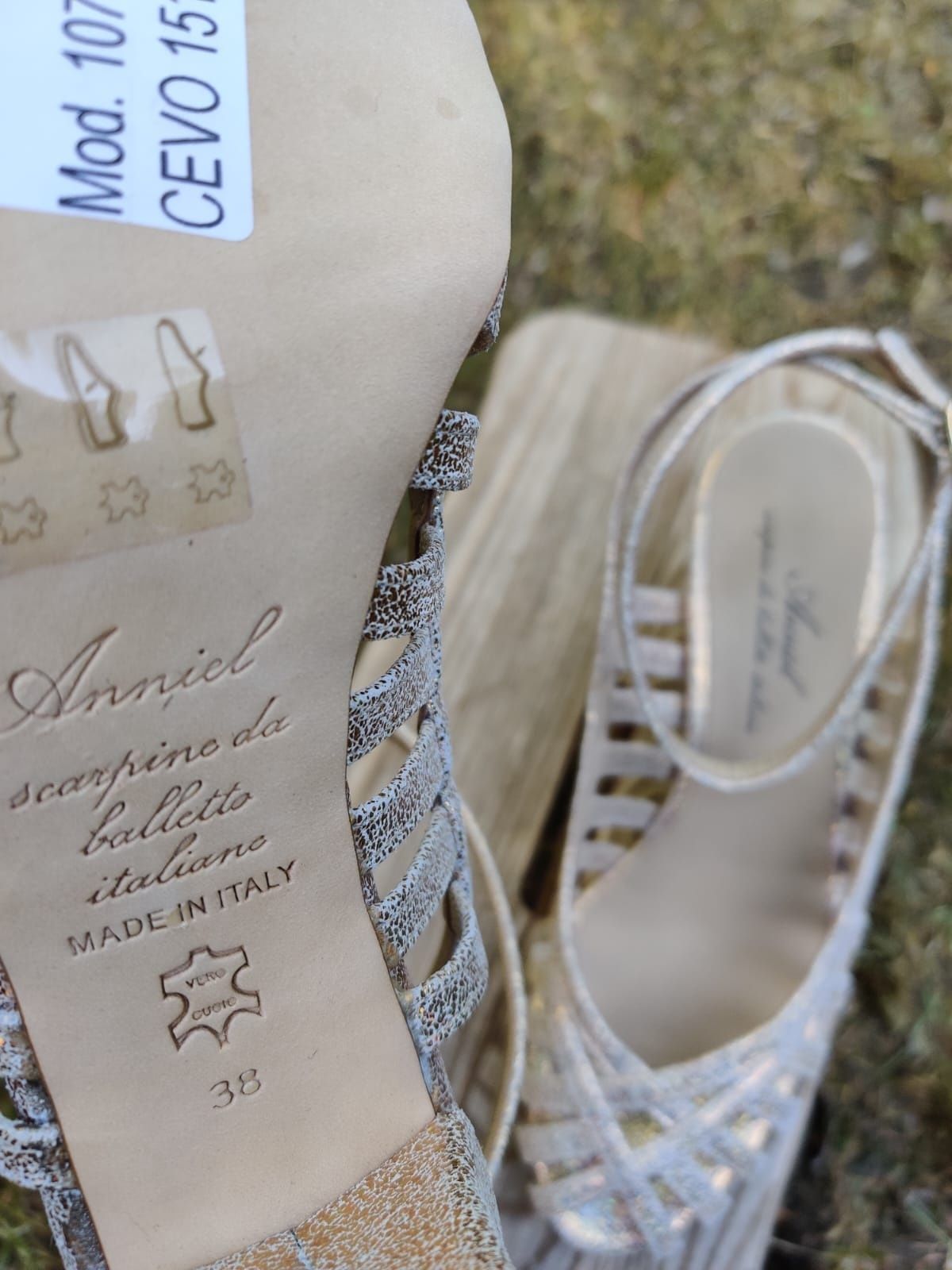 Anniel 38 nowe buty sandały obcasy gladiator