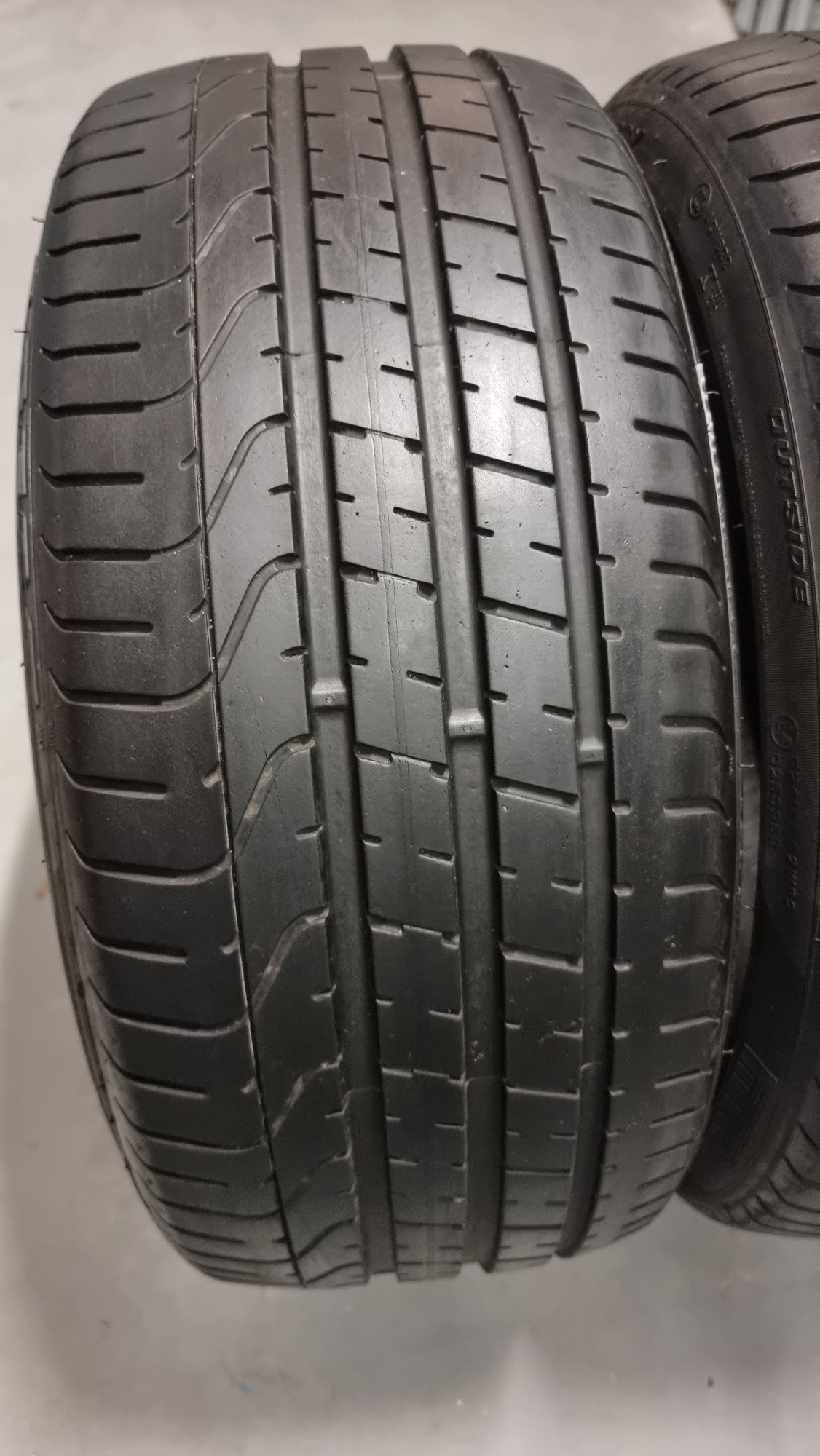 Para opon PIRELLI P ZERO 225/35 19 letnie opony 5,5mm