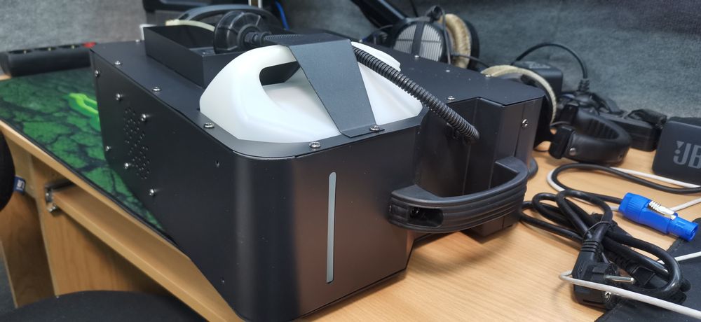 Вертикальна дим машина 1500 ватт