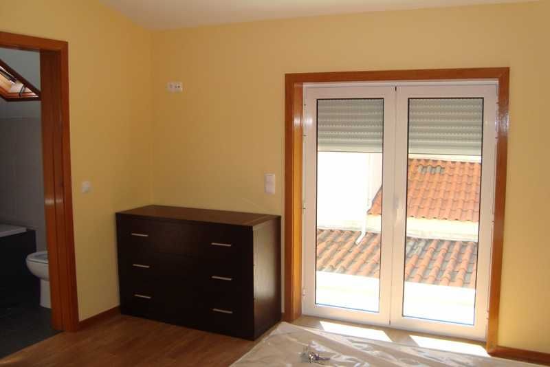 Two front villa,  Oporto city opportunity