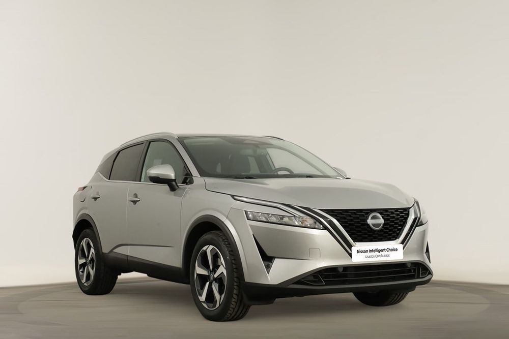 Nissan Qashqai 1.3 DIG-T N-Connecta LED Xtronic