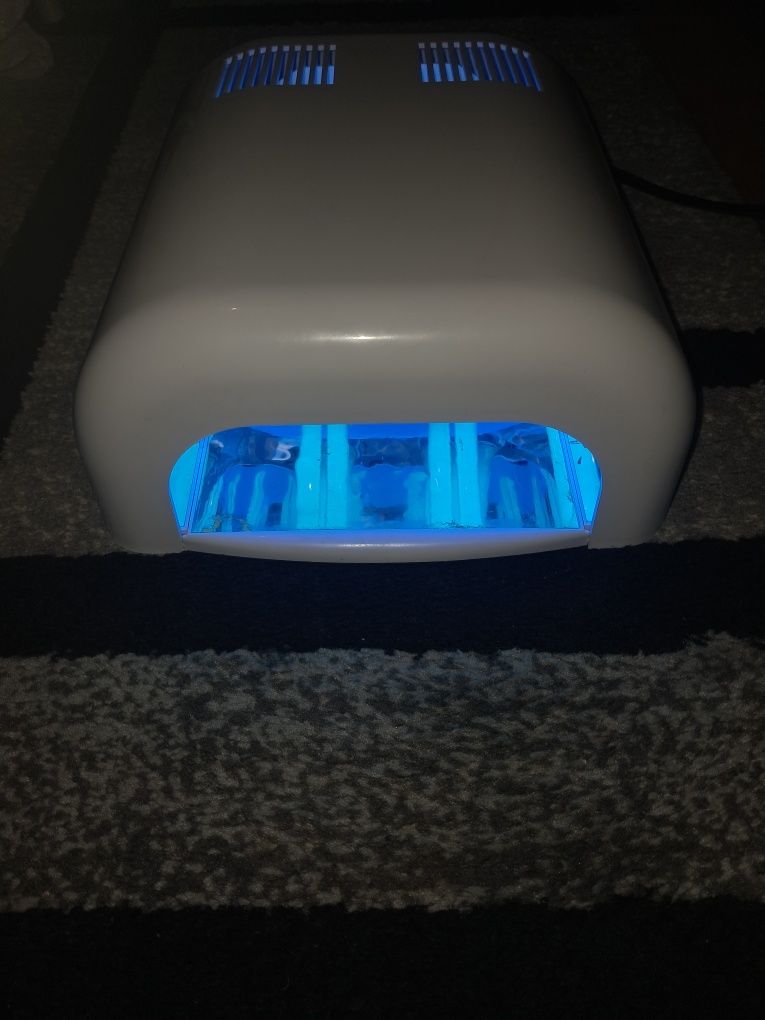 Lampa UV 36 W do paznokci