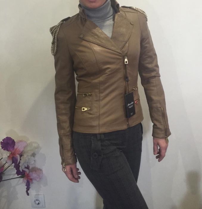 Куртка шкіряна нова косуха (Італія) р. XS