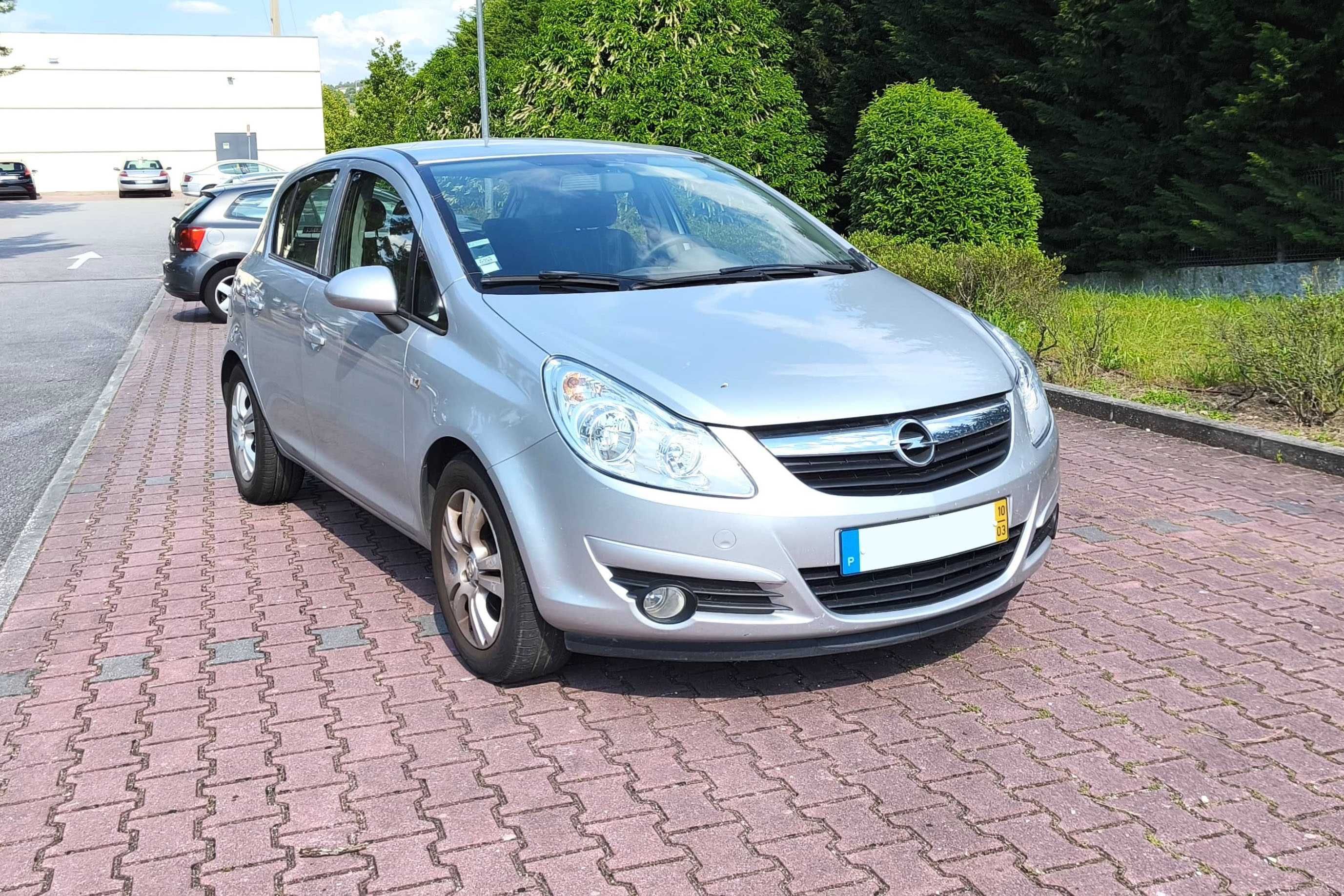 Opel Corsa 1.2 2010 c/151.000km