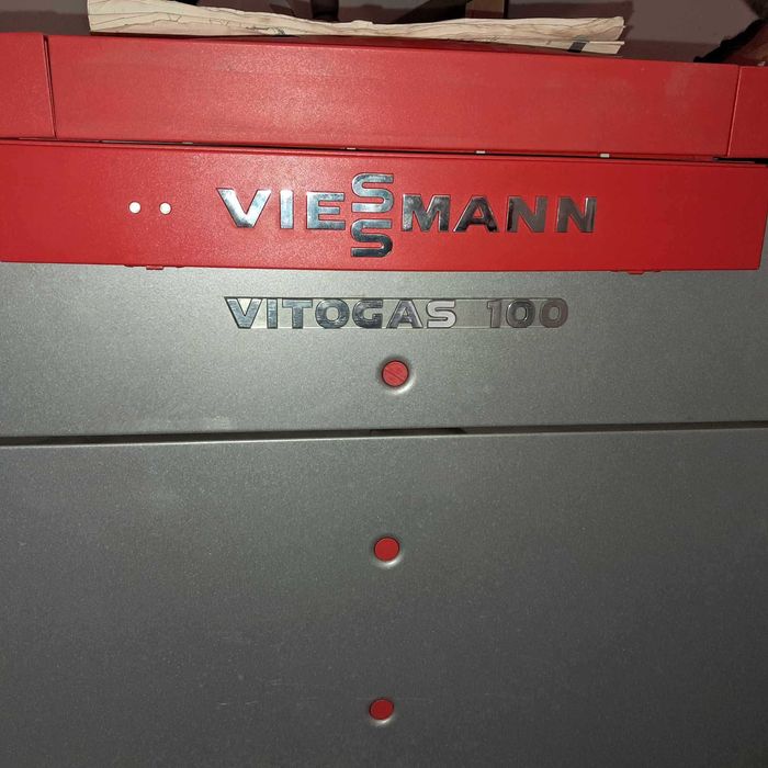 VIESSMANN VITOGAS 100 z zasobnikiem ciepłej wody Używany kocioł gazowy