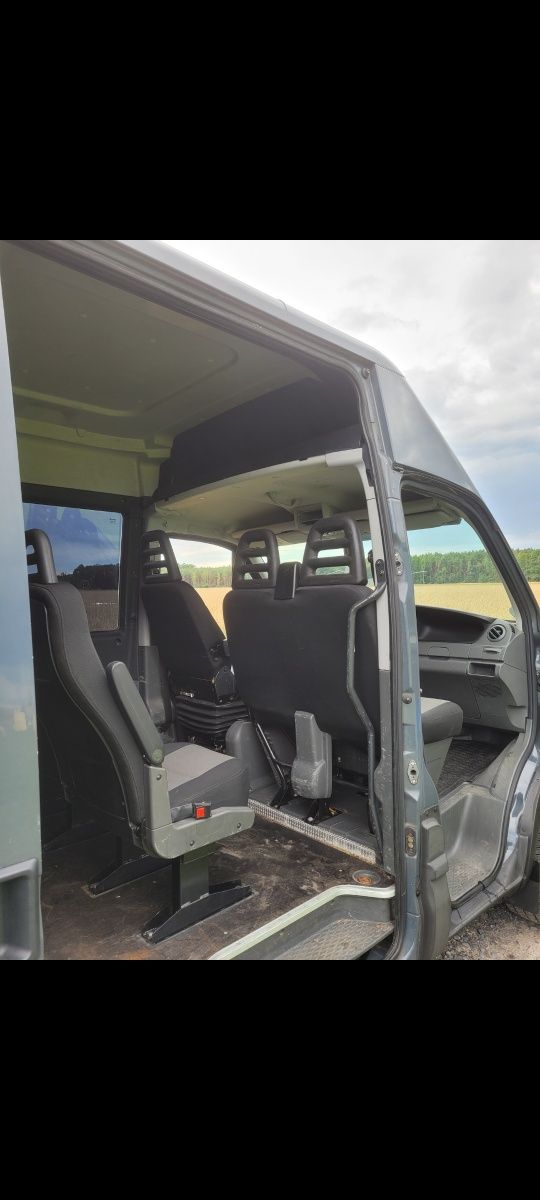 Iveco 3.0 2012 rok 6 Osobowy klima brygadowka z Niemiec