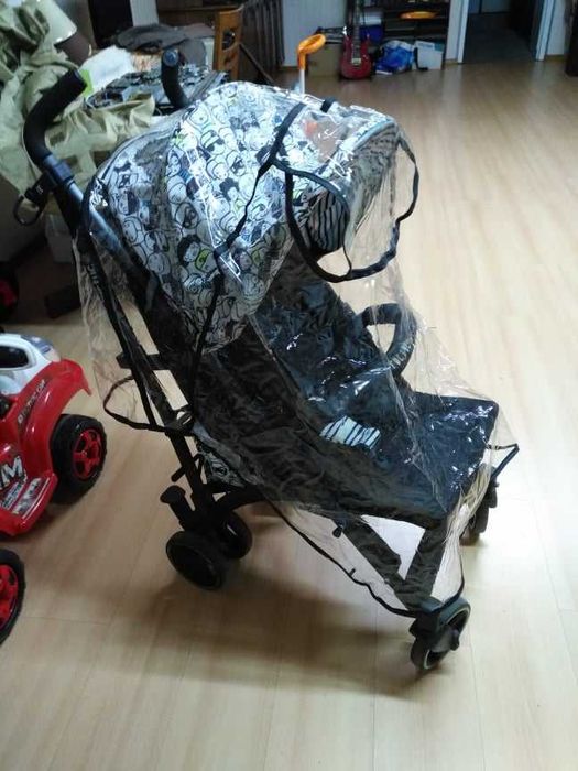 Carro bengala para criança marcaTuctuc, inclui forra de inverno