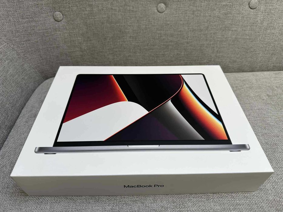 Macbook pro M1 16" Rigorosamente novo