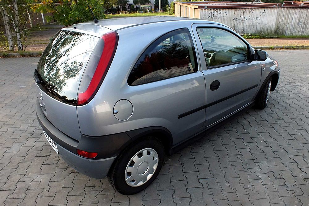 OPEL Corsa C 2002 1,0 Nowe Zimówki i Akumulator ogłoszenie prywatne