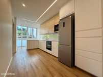 Apartamento T3 renovado e equipado no centro de Leiria