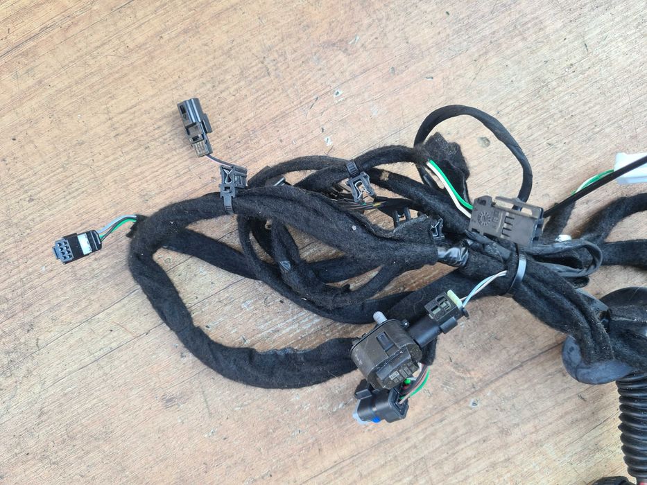 Smart Fortwo III W 453 wiązka drzwi prawa czujnik