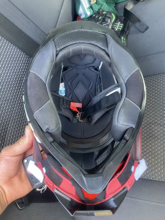 Ендуро шльом ненкі