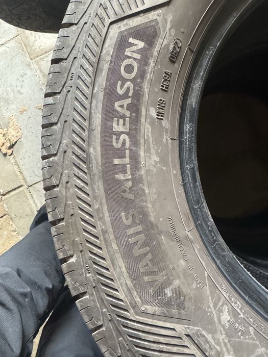Opony wielosezonowe BARUM Vanis Allseason 225/75 R16C