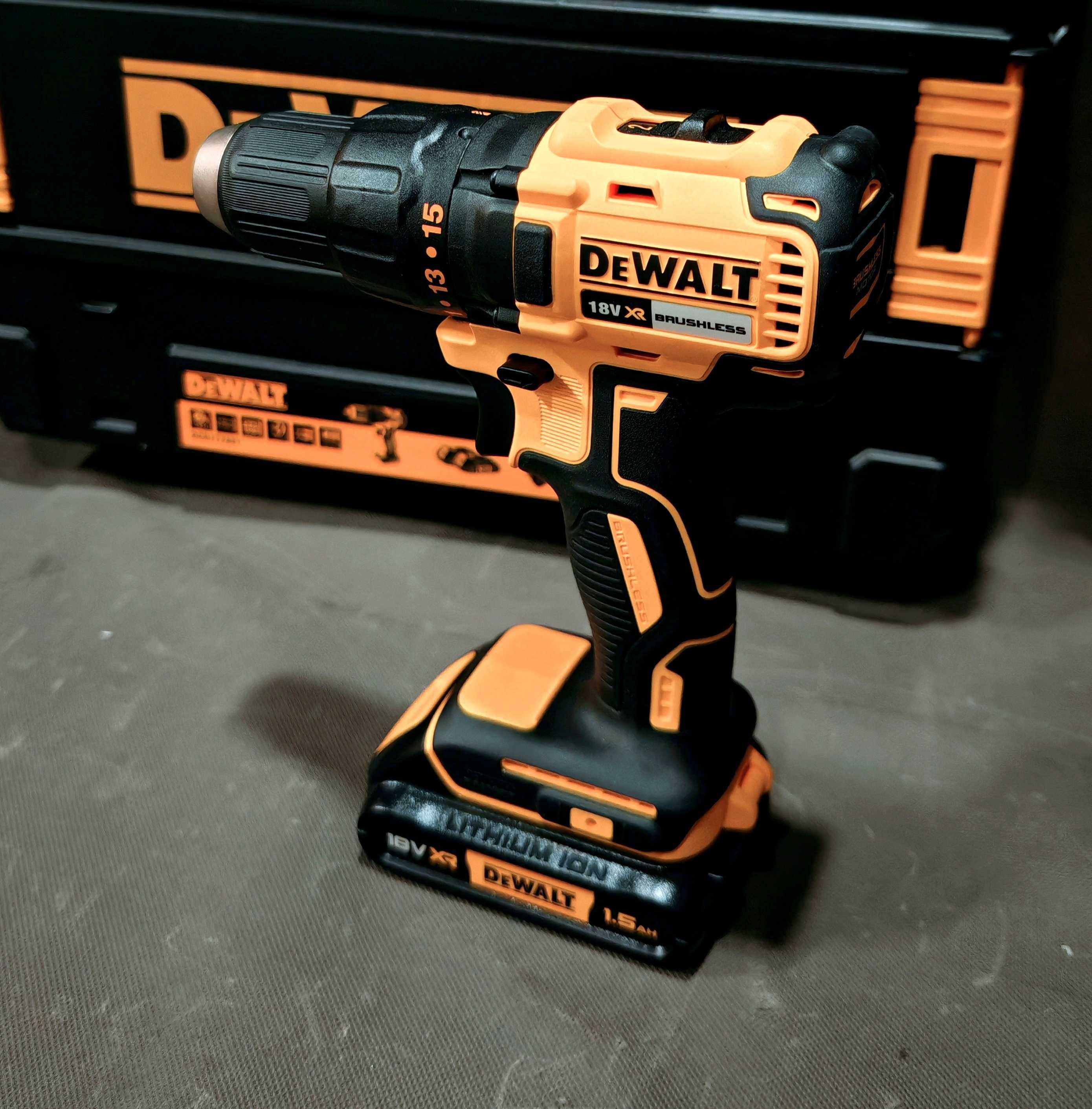 Bezszczotkowa Wiertarko-wkrętarka Dewalt DCD777S2T 18V 2x Aku Nowe