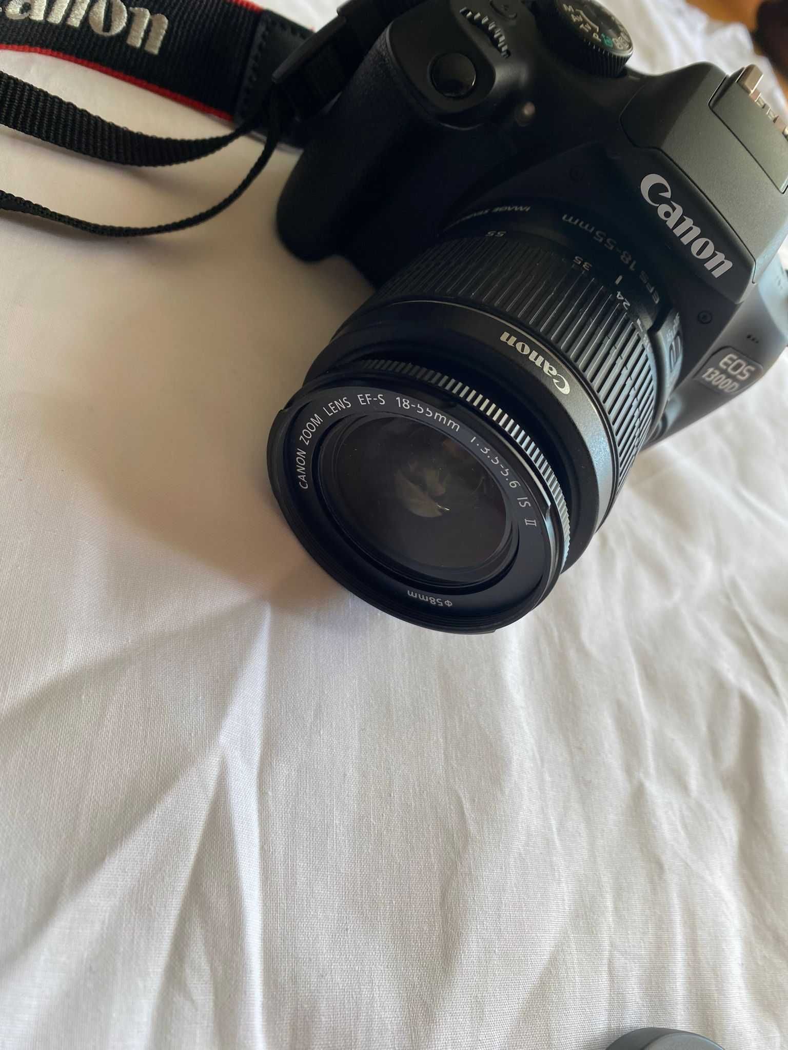 Canon EOS 1300D - Como Nova