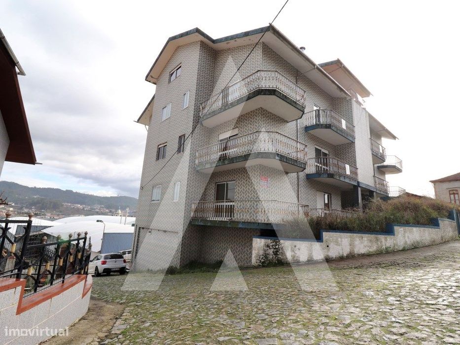 Loja para comércio em Fajões - Oliveira de Azeméis