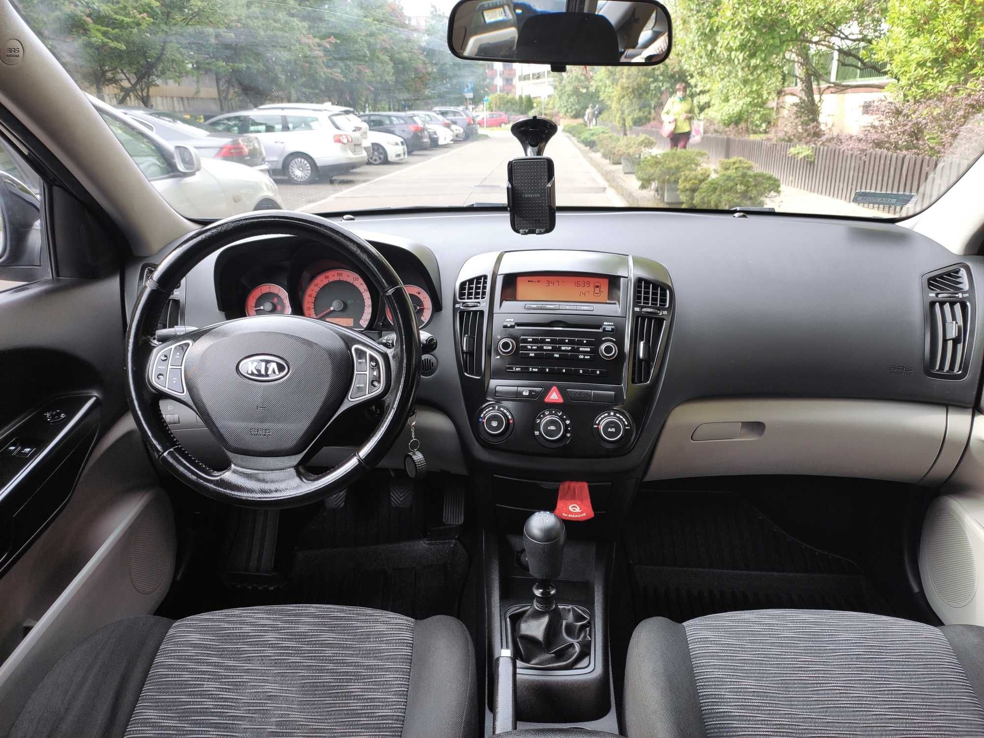 Kia Cee'd Combi 1.6 Benzyna 2008