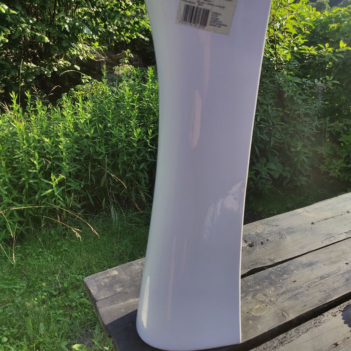 Umywalka 60 cm  nowa z postumentem