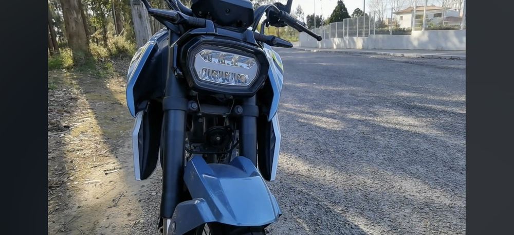 Fkm street scrambler