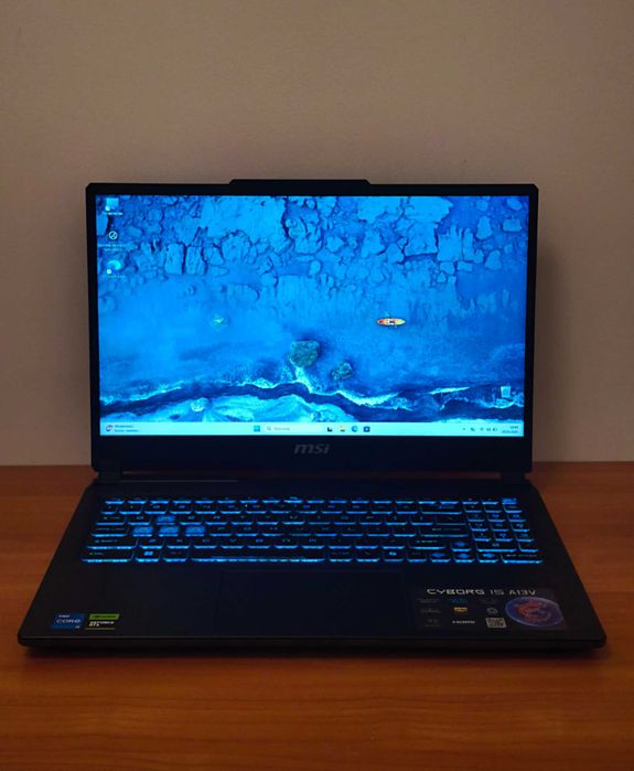 MSI Cyborg: i5 13420H/RTX 4050/16GB RAM/512GB SSD