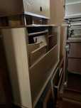 Продам офісні меблі на будь який смак (шафи, столи)
