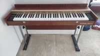 UNITRA Estrada 108 piano - organy elektryczne
