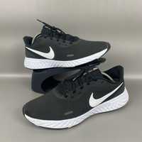 Чоловічі оригінальні кросівки Nike Revolution 5 Black [BQ3204-002]