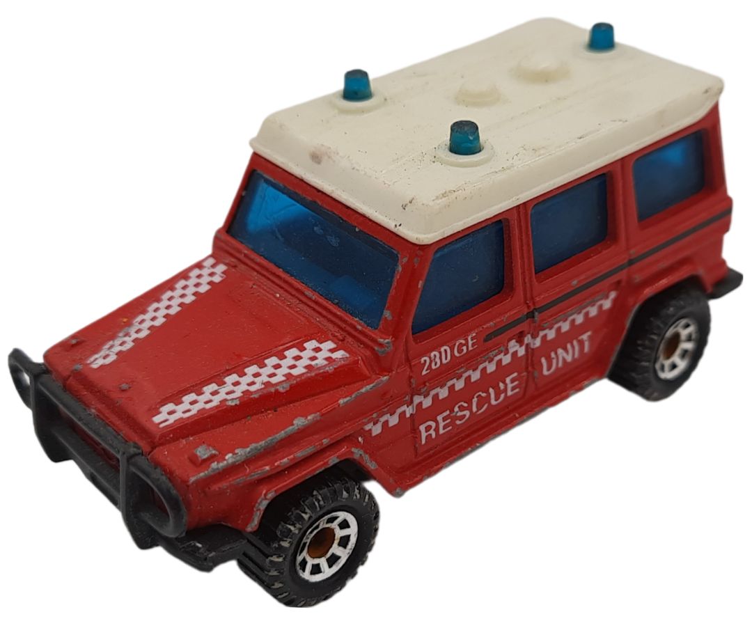 Stary samochodzik resorak kolekcjonerski Matchbox 1984 Mercedes 280 GE